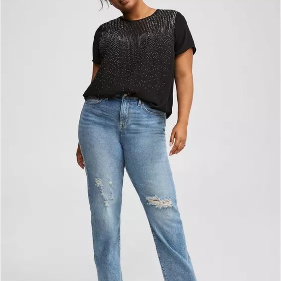 Torrid Black Sequin Abbey Blouse with Crew Neck and Short Sleeves - Picture 10 of 12